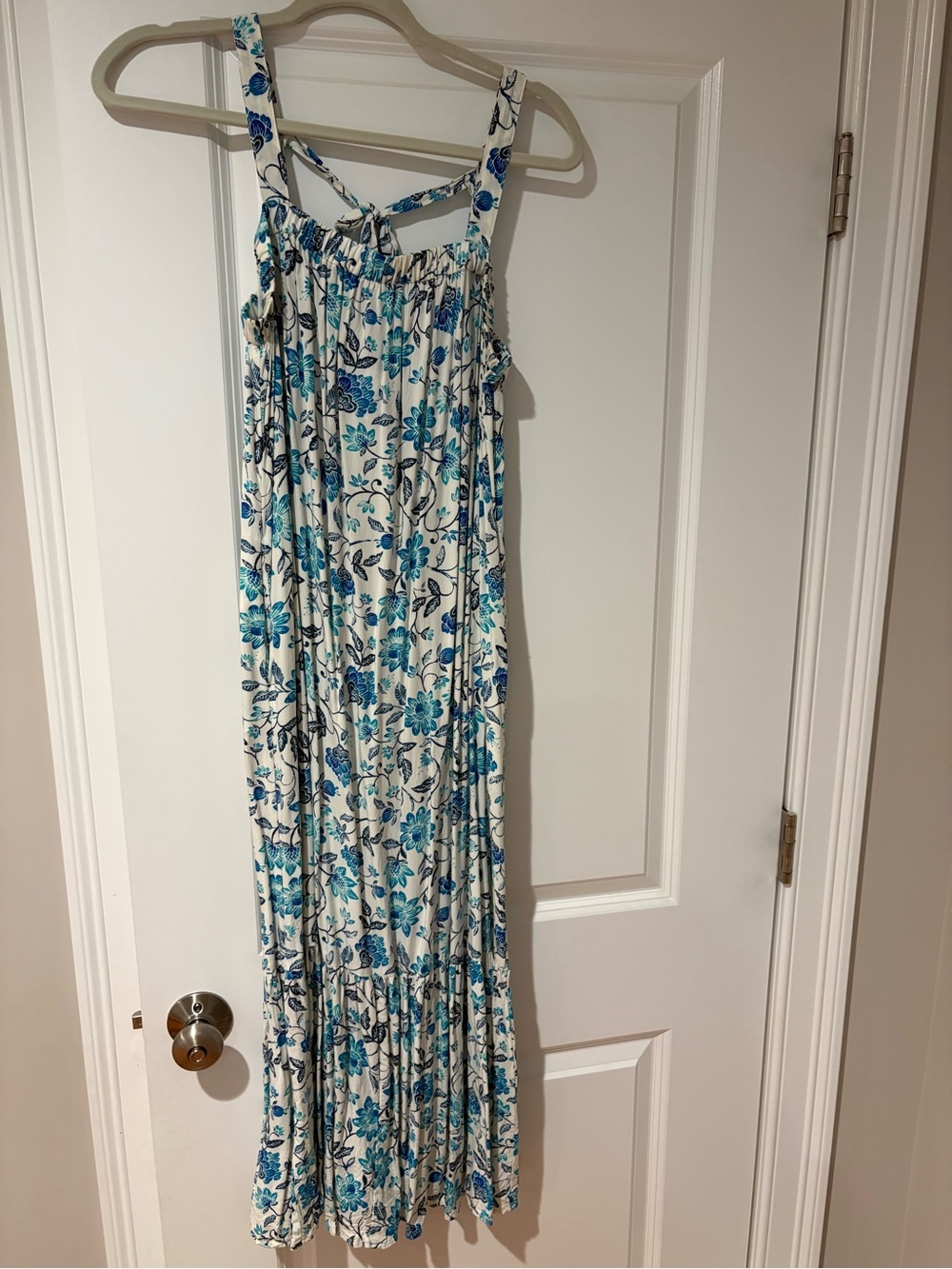 Old Navy White Maxi Sundress with Blue Floral Print - Picture 2 of 3